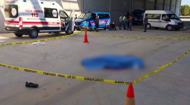 Manisa'da inşaattan düşen işçi hayatını kaybetti