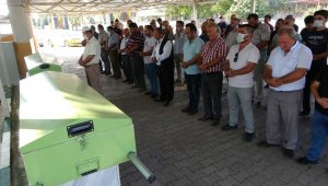 Öldürülen anne ve çocukları toprağa verildi