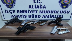 Pazarlık sırasında silah kaçakçılarına baskın: 5 tutuklama