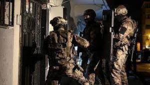 Polis eşlerine 'örgüte yakın' veya 'uzak' şeklinde fişleme