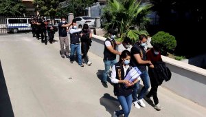 Sanal jigolo sitesi kurup 1 milyon lira dolandırdılar