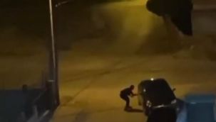 Sanki Teksas! Sokak ortasında silahlı çatışma