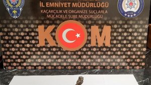 Şüpheli araçta 5 parça tarihi eser ele geçirildi