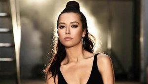 Tuğba Yurt'tan halk konseri