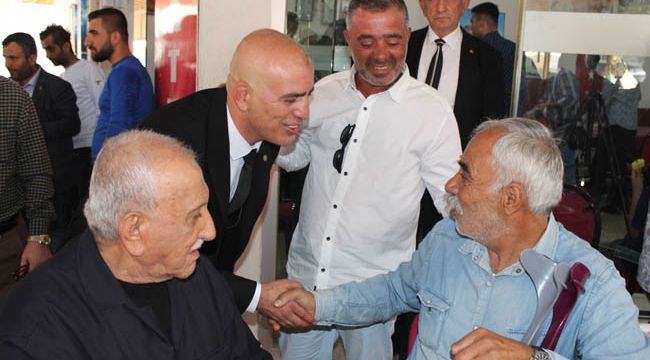 Tunç, "Siyaseti hizmet alanı yapmak için yola çıktım"