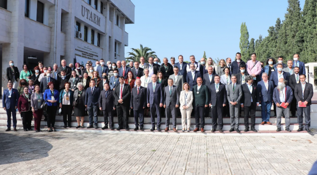 "Türkiye Organik Tarım Sektörü" İzmir'de Masaya Yatırıldı