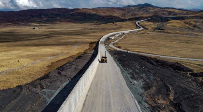 Türkiye sınırlarının yüzde 34'üne duvar örüldü