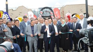 Vali Çiçek: "Kurduğumuz hayaller bir bir oluyor"