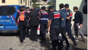 'Yeşil reçete' şebekesinde 2'si doktor 4 yeni tutuklama 