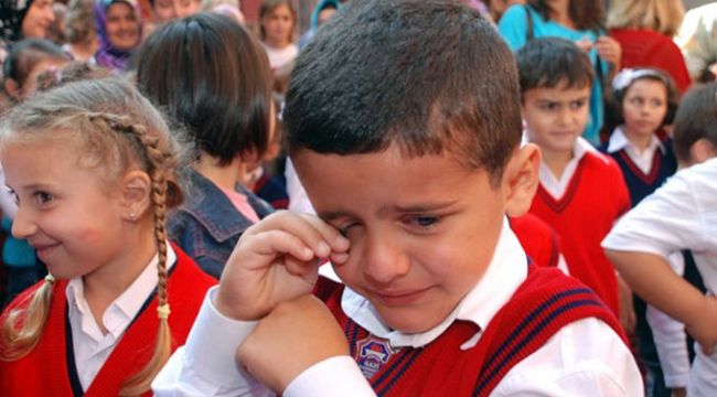 Zorunlu eğitimin yaşı 5'e düşüyor!