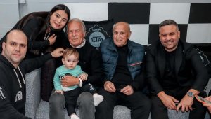 Altay yüksek koşuda dünyada ilk 7'de