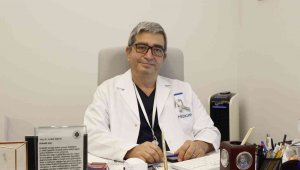 Aşı karşıtları "izole edilsin"