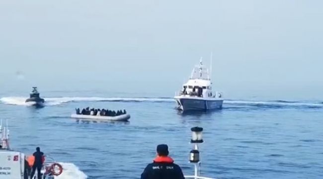 Aynaya bak ne görüyorsun Yunanistan!