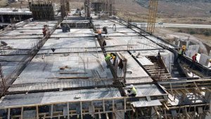 Başkan Acar, Mesleki ve Çevresel Hastalıklar Hastanesi'ni inceledi