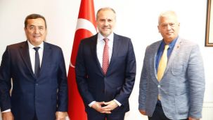 Başkan Batur'dan dostluk ve kardeşlik mesajı