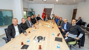 Başkan Soyer ve İZVAK üyeleri bir araya geldi
