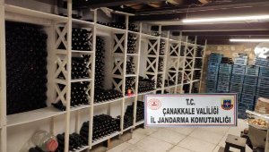Bozcaada'da 7 bin 584 litre sahte şarap ele geçirildi