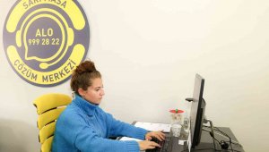 Buca'nın Sarı Masası sosyal medyada