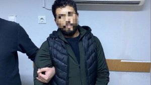 Cep hırsızı kıskıvrak yakalandı