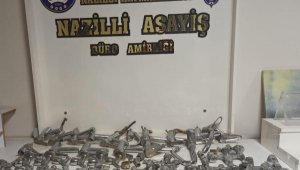 Dernek hırsızları yakalandı