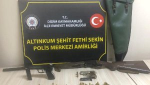 Didim'de ruhsatsız silah baskını; 1 gözaltı
