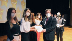 Eğitimde 'İyi Örnekler' ödüllendirildi