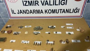 Evini müzeye çevirmiş: 165 parça tarihi eser ele geçti