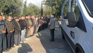 Feci kazada ölen 3 kişi son yolculuğuna uğurlandı
