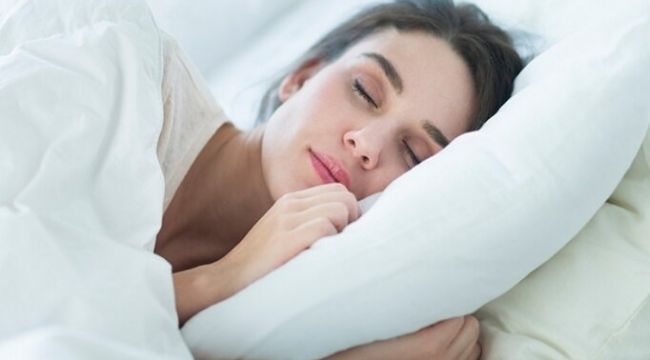 Gece 22.00-23.00 arası yatmak kalbe iyi geliyor