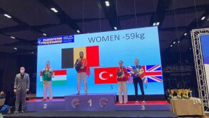 İzmirli Hatice vurduğunu devirdi, bronzda kaldı