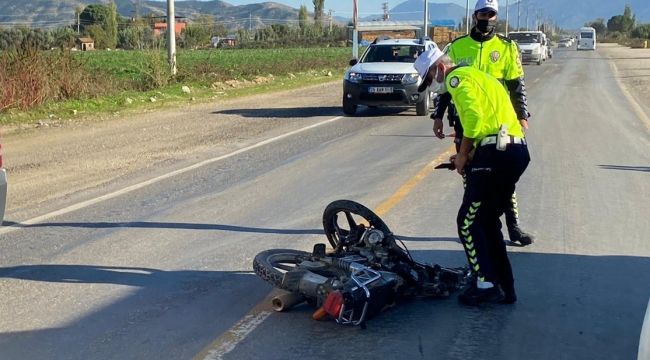 Hafriyat kamyonuna çarpan genç yaşamını yitirdi