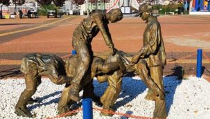 Yolsuzluk iddiaları yapılan heykeller için rektörden açıklama geldi