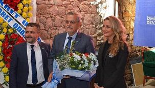 İzmir'de DEVA Partisi'ne katılım