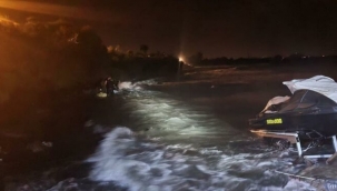 İzmir'de fırtınadan tekneler battı