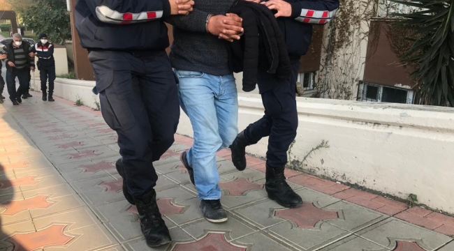 İzmir'de uyuşturucu tacirliği yapan 7 kişi tutuklandı