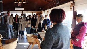 İzmir Demokrasi Üniversitesi'nden Karaburun'a "doğal" dokunuş 