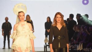 İzmir Gelinlik Damatlık ve Abiye Fuarı açıldı