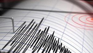 İzmir güne depremle uyandı..