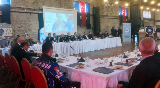 İzmir Zabıta Koordinasyon Kurulu ilk toplantısını yaptı