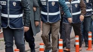 İzmir'de FETÖ'den 25 gözaltı