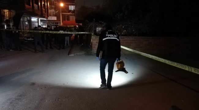 İzmir'de silahlar patladı