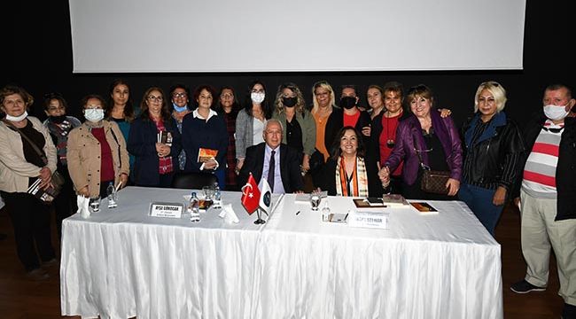 Karabağlar'da Yaşar Seyman söyleşisine yoğun ilgi