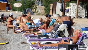 Burası Bodrum! Kasım ayında deniz keyfi