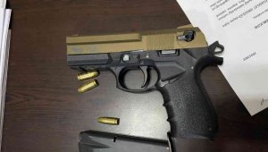 Narkotik polis olduğunu söyleyen 2 şüpheli yakalandı