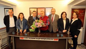 Konak Belediye Başkanı Batur: 'Örgütümüzün yanındayız'