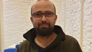 Manisa'da otomobil takla attı, sürücü kurtarılamadı