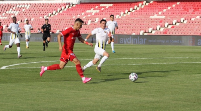 Menemenspor, Balıkesirspor'u puansız gönderdi