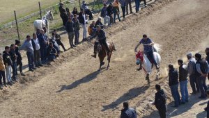 Nazilli'de Rahvan At Yarışları nefesleri kesti