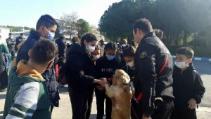 Polisler öğrencilere polislik mesleğini anlattı