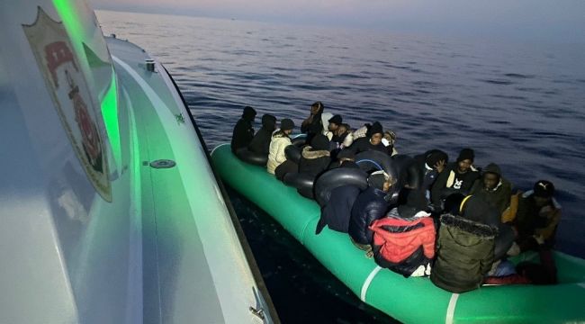 Sahil Güvenlik 212 göçmeni ölümden kurtardı